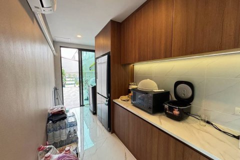 Villa in Pattaya, Thailand 5 Schlafzimmer № 233115 - Foto 9