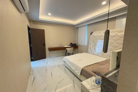 Villa in Pattaya, Thailand 5 Schlafzimmer № 233115 - Foto 17