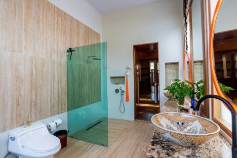 Chalet de 2 dormitorios en Hua Hin, Tailandia № 168623 - foto 19