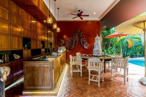 Chalet de 2 dormitorios en Hua Hin, Tailandia № 168623 - foto 8
