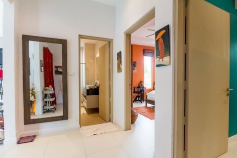 Chalet de 3 dormitorios en Hua Hin, Tailandia № 168619 - foto 21