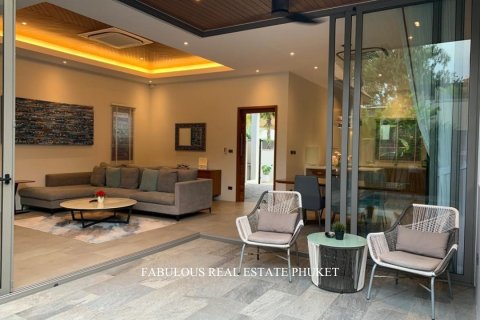 Villa in Rawai, Thailand 2 bedrooms № 179783 - photo 3