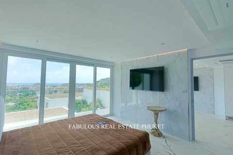 Condominio de 1 dormitorio en Kata, Tailandia № 179781 - foto 8