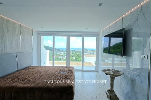 Condominio de 1 dormitorio en Kata, Tailandia № 179781 - foto 5