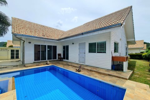 Chalet de 3 dormitorios en Hua Hin, Tailandia № 170514