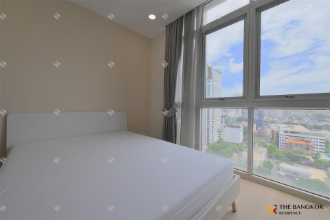 Condo in Bangkok, Thailand, 3 bedrooms  № 226114 - photo 4
