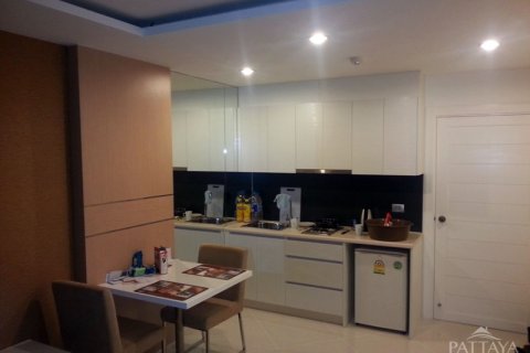 Condo sur Jomtien Beach, Pattaya, Thaïlande, 1 chambre  № 204467