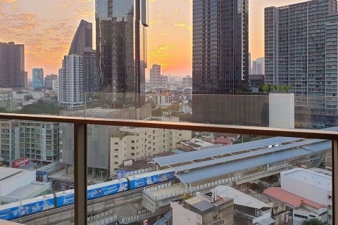 Off-plan THE STRAND THONGLOR in Bangkok, Thailand № 9363 - photo 2