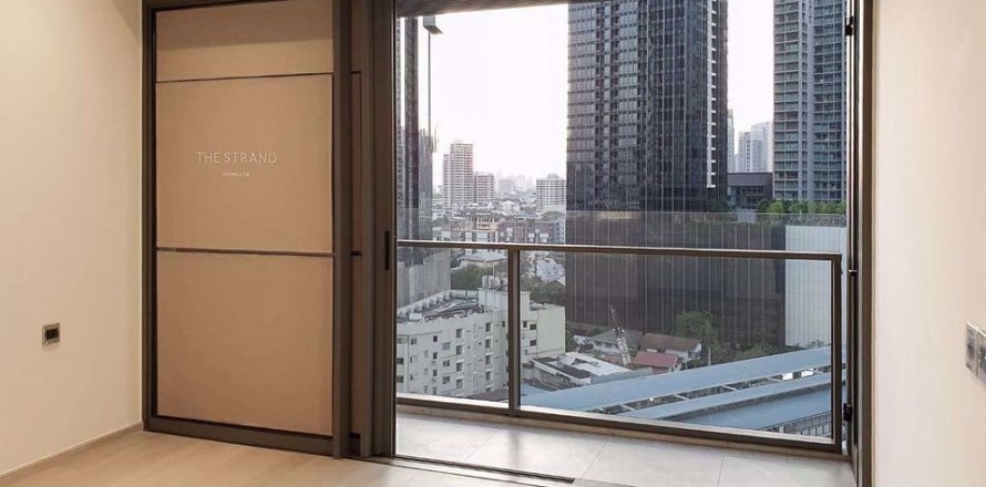 Condo in Bangkok, Thailand, 1 bedroom in THE STRAND THONGLOR № 51300