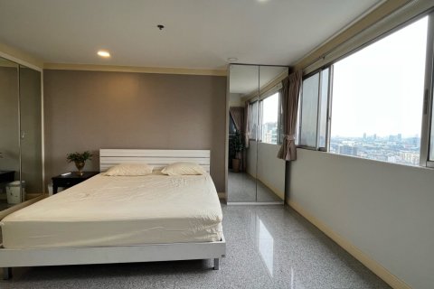 Condominio de 2 dormitorios en Bangkok, Tailandia № 200864 - foto 3