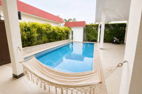 Chalet de 3 dormitorios en Hua Hin, Tailandia № 194765 - foto 20
