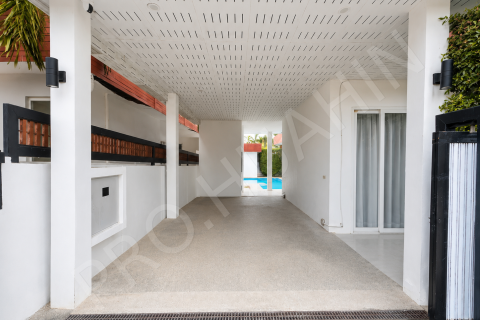 Chalet de 3 dormitorios en Hua Hin, Tailandia № 194765 - foto 2