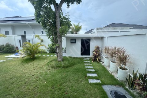 Chalet de 3 dormitorios en Hua Hin, Tailandia № 194769 - foto 22