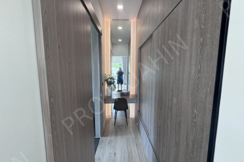 Chalet de 3 dormitorios en Hua Hin, Tailandia № 194769 - foto 20