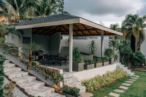 Chalet de 5 dormitorios en Kamala, Tailandia № 166281 - foto 23
