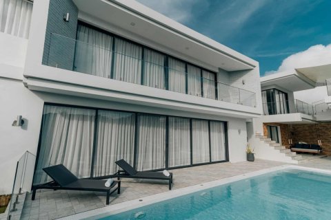 Chalet de 5 dormitorios en Kamala, Tailandia № 166281 - foto 2