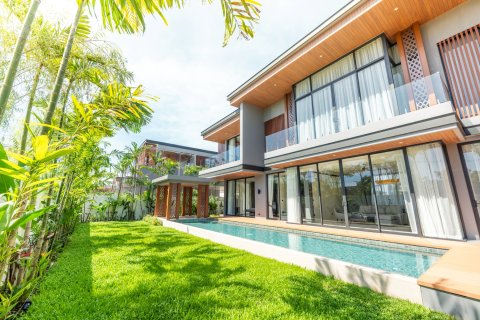Chalet de 4 dormitorios en Layan Beach, Tailandia № 166694 - foto 20