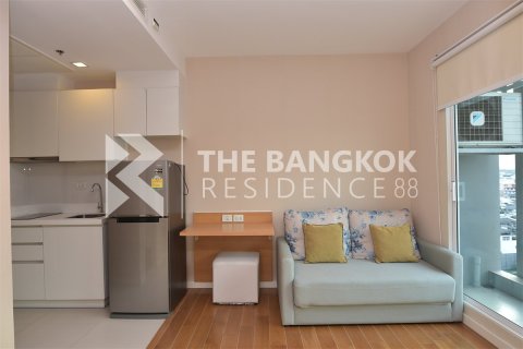 Condominio de 1 dormitorio en Bangkok, Tailandia № 188337 - foto 3