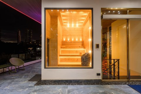 Chalet de 10 dormitorios en Pattaya, Tailandia № 164249 - foto 10