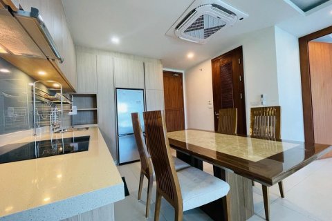 Condominio de 2 dormitorios en Phuket, Tailandia № 173447 - foto 18