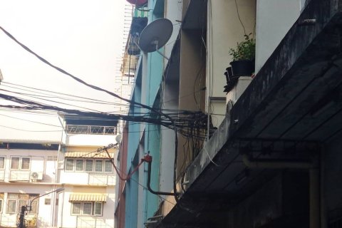 ทาวน์เฮาส์ในยานนาวา, กรุงเทพฯ, ประเทศไทย 3 ห้องนอน № 173442 - รูปถ่าย 4