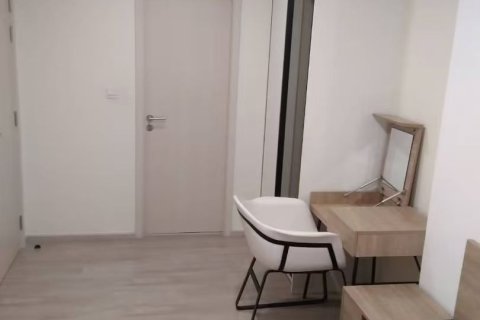 Estudio en el condominio en Din Daeng, Bangkok, Tailandia № 173443 - foto 6
