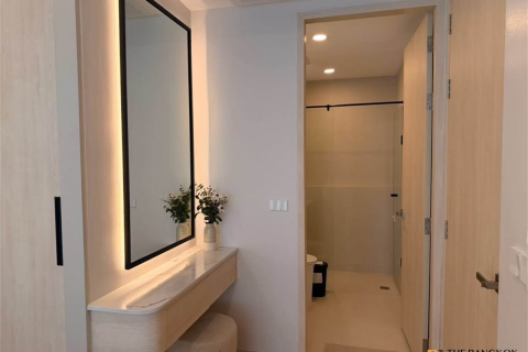 Condominio de 3 dormitorios en Bangkok, Tailandia № 234059