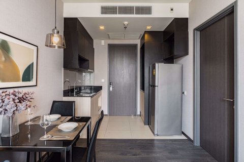 Sobre plano Edge Sukhumvit 23 en Bangkok, Tailandia № 36660 - foto 14
