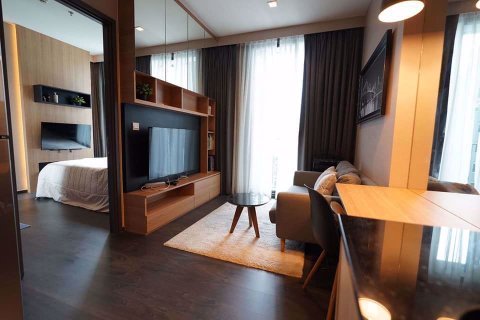 Condo in Bangkok, Thailand, 1 bedroom in Edge Sukhumvit 23 № 111418
