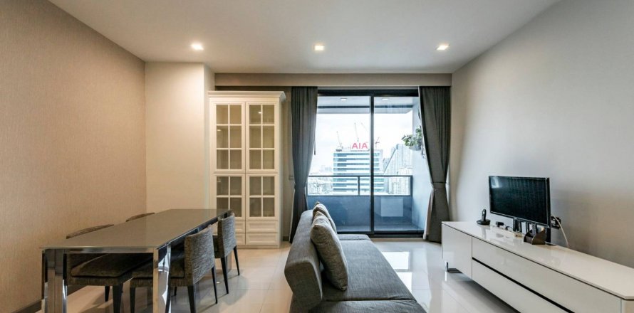 Condominio de 2 dormitorios en Bang Rak, Bangkok, Tailandia № 133872