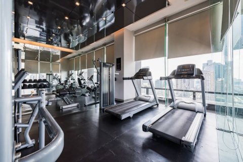 Condominio de 2 dormitorios en Bang Rak, Bangkok, Tailandia № 133872 - foto 26