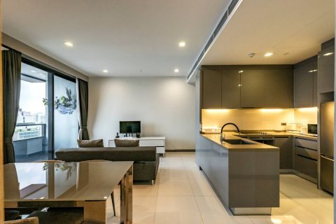 Condominio de 2 dormitorios en Bang Rak, Bangkok, Tailandia № 133872 - foto 11