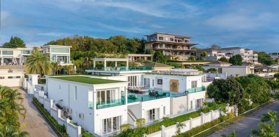 Chalet de 7 dormitorios en Pattaya, Tailandia № 133870