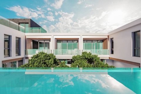 Chalet de 7 dormitorios en Pattaya, Tailandia № 133871 - foto 10