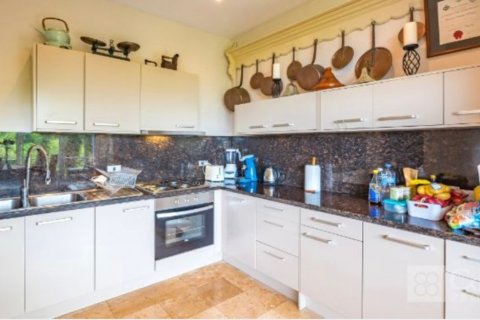 Villa in Ko Samui, Thailand 4 Schlafzimmer № 172436 - Foto 17