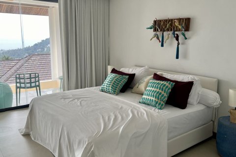 Chalet de 3 dormitorios en Ko Samui, Tailandia № 172431 - foto 12