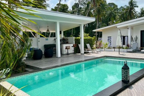 Chalet de 3 dormitorios en Ko Samui, Tailandia № 172432 - foto 13