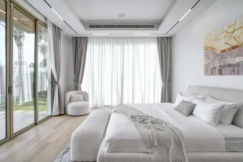Casa de 4 dormitorios en Bang Tao, Tailandia № 45904 - foto 18