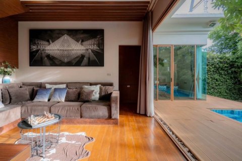 Chalet de 3 dormitorios en Hua Hin, Tailandia № 160157 - foto 4