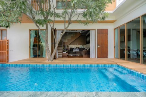 Chalet de 3 dormitorios en Hua Hin, Tailandia № 160157 - foto 2