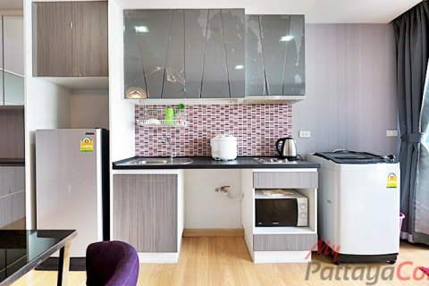 Condominio de 2 dormitorios en Pattaya, Tailandia № 32561 - foto 3