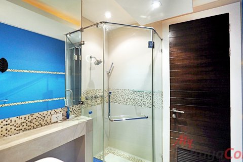 Condominio de 2 dormitorios en Sattahip, Tailandia № 32558 - foto 17