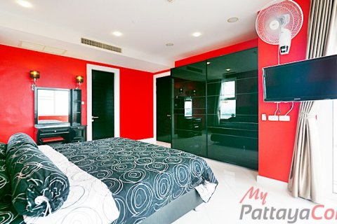 Condominio de 2 dormitorios en Sattahip, Tailandia № 32558 - foto 6