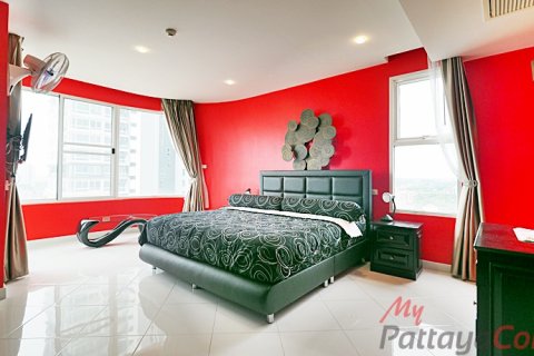 Condominio de 2 dormitorios en Sattahip, Tailandia № 32558 - foto 12