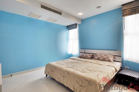 Condominio de 2 dormitorios en Sattahip, Tailandia № 32558 - foto 15