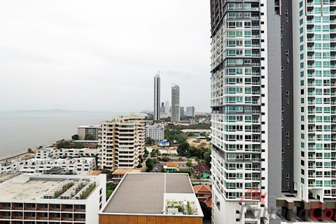 Condominio de 2 dormitorios en Sattahip, Tailandia № 32558 - foto 11