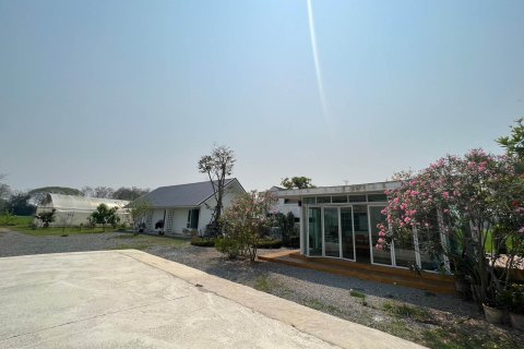Local comercial 330 m2 en Chiang Mai, Tailandia № 162783 - foto 14