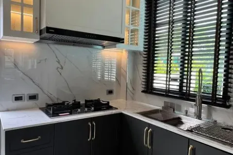 Chalet de 5 dormitorios en Chiang Mai, Tailandia № 162782 - foto 11