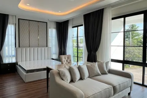 Chalet de 5 dormitorios en Chiang Mai, Tailandia № 162782 - foto 13