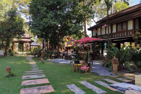 Local comercial 600 m2 en Chiang Mai, Tailandia № 162781